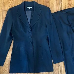 Bebe 3 button suit